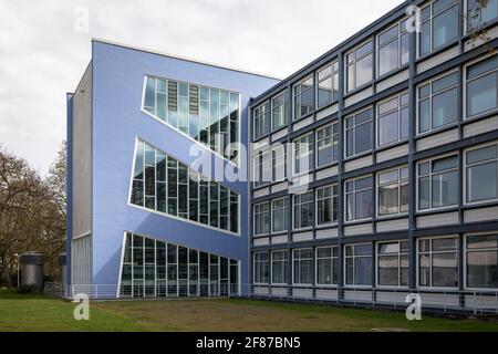 Bâtiment IBW (Institut de formation professionnelle et professionnelle) de l'Université de Cologne sur la rue Herbert-Lewin dans le quartier Lindenthal, Cologn Banque D'Images