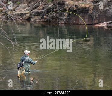 Pêche à la truite sur 'Fishing Creek', Benton, Pennsylvanie, États-Unis Banque D'Images