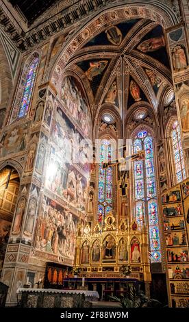 Santa Maria Novella, intérieur, Florence. Banque D'Images