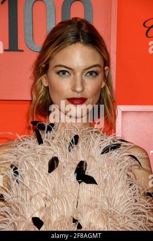 Martha Hunt arrive à Jason Wu pour le Gala 2019 FOIS 100, qui a eu lieu au Jazz au Lincoln Center à New York le mardi 23 avril 2019. Photo de Jennifer Graylock-Graylock.com 917-519-7666, New York, New York - -EN PHOTO : Martha Hunt Jennifer Graylock-Graylock.com -GRA 6491 Jennifer Graylock-Graylock.com Banque D'Images