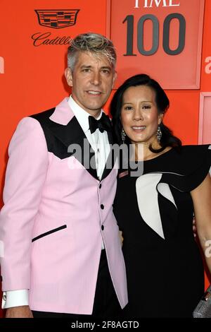 Jason Stinson, Aileen Lee, arrive au Gala 2019 FOIS 100, qui s'est tenu au Jazz au Lincoln Center à New York le mardi 23 avril 2019. Photo de Jennifer Graylock-Graylock.com 917-519-7666, New York, New York - -EN PHOTO : Jason Stinson, Aileen Lee Jennifer Graylock-Graylock.com -GRA 7295 Jennifer Graylock-Graylock.com Banque D'Images