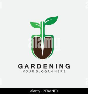 Logo de jardinage avec icône de pelle et arbre avec modèle de logo de feuilles vertes. Illustration de Vecteur