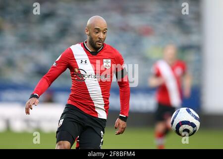 West Bromwich, Royaume-Uni. 12 avril 2021. Nathan Redmond de Southampton en action. Premier League, West Bromwich Albion v Southampton aux Hawthorns de West Bromwich, Midlands, le lundi 12 avril 2021. Cette image ne peut être utilisée qu'à des fins éditoriales. Utilisation éditoriale uniquement, licence requise pour une utilisation commerciale. Aucune utilisation dans les Paris, les jeux ou les publications d'un seul club/ligue/joueur. photo par Andrew Orchard/Andrew Orchard sports Photography/Alamy Live News crédit: Andrew Orchard sports Photography/Alamy Live News Banque D'Images