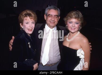 Nancy Dussault, Tom Bosley et Jill Whelan Circa des années 80 crédit : Ralph Dominguez/MediaPunch Banque D'Images