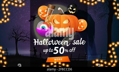 Soldes d'Halloween, jusqu'à 50 rabais, bannière avec paysage d'halloween sur le fond, citrouille Jack et ballons d'halloween Banque D'Images