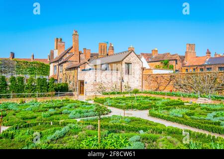 Vue sur les nouveaux jardins de Stratford-upon-Avon, Angleterre Banque D'Images