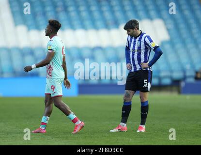 Sheffield, Angleterre, le 13 avril 2021. Abattu Callum Paterson de Sheffield mercredi lors du match de championnat Sky Bet à Hillsborough, Sheffield. Le crédit photo doit être lu : John Clifton / Sportimage Banque D'Images