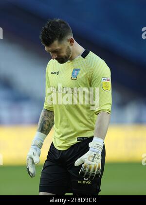 Sheffield, Angleterre, le 13 avril 2021. Abattu mercredi à Keiren Westwood de Sheffield lors du match de championnat Sky Bet à Hillsborough, Sheffield. Le crédit photo doit être lu : John Clifton / Sportimage Banque D'Images