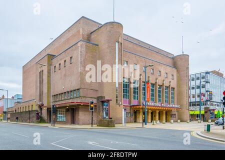 LIVERPOOL, ROYAUME-UNI, 7 AVRIL 2017 : vue de l'Orchestre philharmonique de Liverpool, Angleterre Banque D'Images