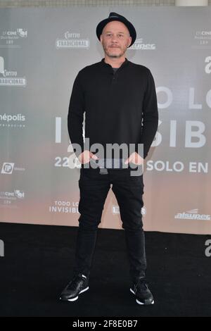 Mexico, Mexique. 13 avril 2021. L'acteur Ari Brickman pose des photos lors d'une conférence de presse pour promouvoir leur dernier film "Todo Lo invisible" à l'hôtel Habita Polanco. (Photo par Eyepix Group/Pacific Press) crédit: Pacific Press Media production Corp./Alay Live News Banque D'Images