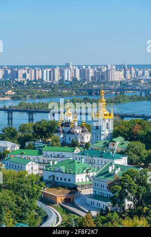 Vue aérienne de la partie inférieure de Kiev Pechersk lavra à Kiev, Ukraine Banque D'Images