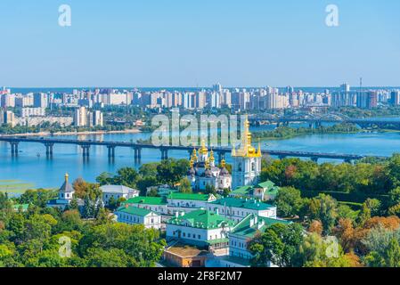 Vue aérienne de la partie inférieure de Kiev Pechersk lavra à Kiev, Ukraine Banque D'Images