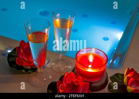 Nuit romantique dans la baignoire Banque D'Images