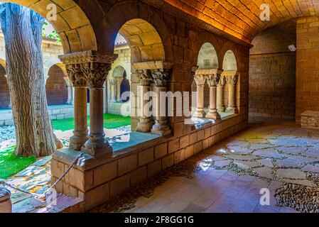 Cloître au monastère de Sant Miquel au village de Poble Espanyol à Barcelone, Espagne Banque D'Images