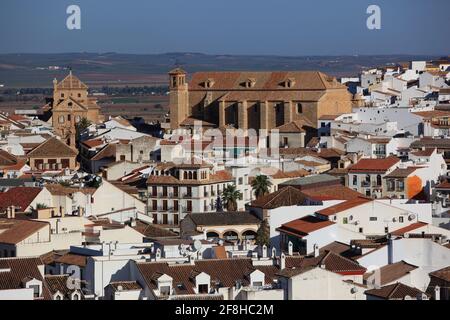 Antequera, Espagne, Andalousie, vieille ville et église Iglesia de San Pedro, église Saint-Pierre Banque D'Images