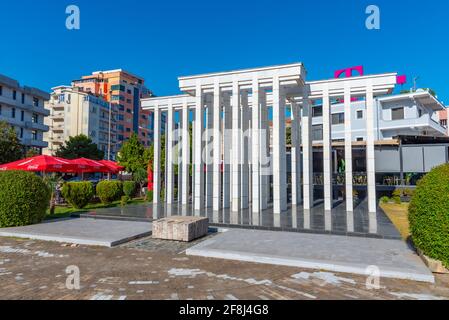 SHKODER, ALBANIE, 20 SEPTEMBRE 2019 : un monument en hommage aux étudiants de Shkoder, Albanie Banque D'Images