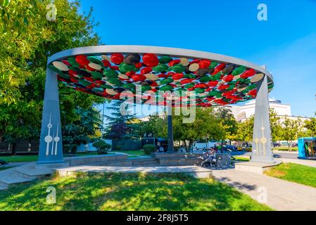 TIRANA, ALBANIE, 28 SEPTEMBRE 2019 : monument de l'amitié donné par le Koweït à Tirana, Albanie Banque D'Images