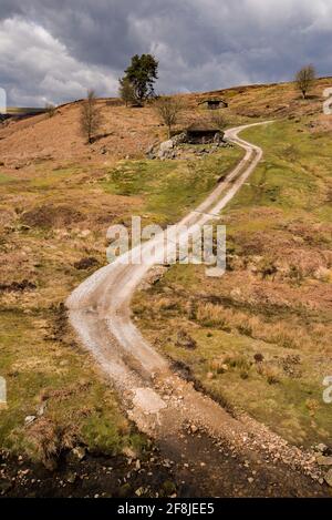 Abaisser le réservoir et les environs de Barden Banque D'Images