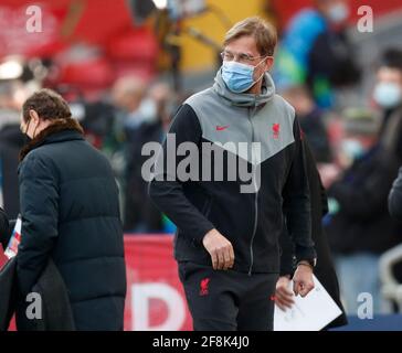 Liverpool, Angleterre, le 14 avril 2021. Jurgen Klopp, responsable de Liverpool lors du match de la Ligue des champions de l'UEFA à Anfield, Liverpool. Le crédit photo doit être lu : Darren Staples / Sportimage Banque D'Images