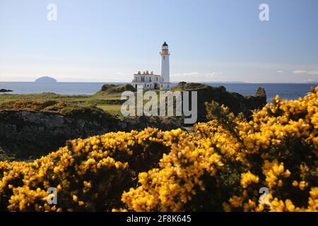 Ecosse, phare d'Ayrshire Turnberry. 12 avril 2021.le phare emblématique du parcours de golf Turnberry avec vue imprenable sur le Firth of Clyde Banque D'Images