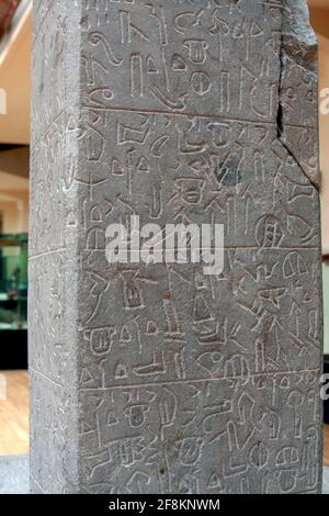 TURQUIE, ANKARA ; MAI 25,2008 - le monument Hittite avec inscription hiéroglyphique a été trouvé à Sultanhani qui est à 50 km. Loin de Kayseri. L'ancien Banque D'Images