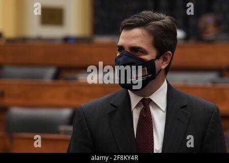 Washington, États-Unis. 14 avril 2021. L'envoyé spécial pour le Triangle du Nord du Département d'État américain Ricardo Zuniga lors d'une audition sur le renouvellement de l'engagement des États-Unis à s'attaquer aux causes profondes des migrations en provenance d'Amérique centrale, aujourd'hui le 14 avril 2021 au Rayburn Building/Capitol Hill à Washington DC, États-Unis. (Photo de Lénine Nolly/Sipa USA) Credit: SIPA USA/Alay Live News Banque D'Images