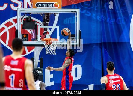 Moscou, Russie. 14 avril 2021. Will Clyburn, #21 de CSKA Moscou en action pendant la Turkish Airlines EuroLeague Round 25 de la saison 2020-2021 entre CSKA Moscou et Panathinaikos OPAP Athènes à la Megasport Arena.final Score; CSKA Moscou 93:86 Panathinaikos OPAP Athènes. (Photo de Nicholas Muller/SOPA Images/Sipa USA) crédit: SIPA USA/Alay Live News Banque D'Images