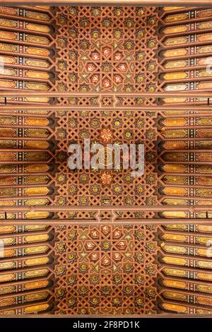 Photo en angle bas du plafond du monastère de la Rabida Avec Mudejar art en Espagne Banque D'Images