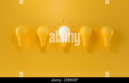 Ampoule lumineuse et lignes brillantes faites à la main entre les autres sur fond jaune. Leadership, innovation, grandes idées et concepts d'individualité. 3d Banque D'Images
