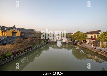 Paysages du village de Zhenze, ville historique sur les canaux dans le sud-ouest de Suzhou, province de Jiangsu, Chine Banque D'Images