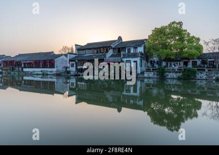 Paysages du village de Zhenze, ville historique sur les canaux dans le sud-ouest de Suzhou, province de Jiangsu, Chine Banque D'Images