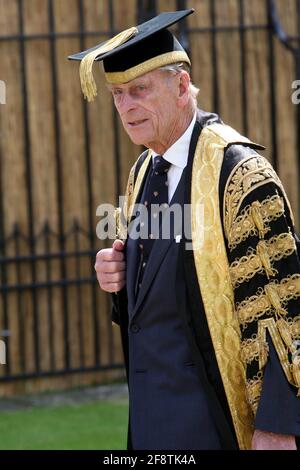 LE PIC MONTRE LE PRINCE PHILIP EN 2009 À L'UNIVERSITÉ DE CAMBRIDGE AU DIPLÔME HONORIFIQUE DE CAMBRIDGE. Banque D'Images