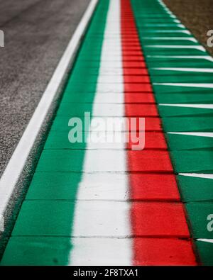 Imola, Italie. 15 avril 2021 : Imola, Italie, 15 avril 2021, Imola, Italie, 15/04/2021, illustration trottoir, vibreur, pendant la Formule 1 Pirelli Gran Premio Del Made in Italy E Dell emilia Romagna 2021 du 16 au 18 avril 2021 sur l'Autodromo Internazionale Enzo e Dino Ferrari, à Imola, Italie - photo Antonin Vincent / DPPI Banque D'Images