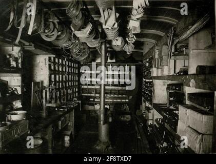 Centre de réparation automobile No.33 à Akna Slatina. Banque D'Images