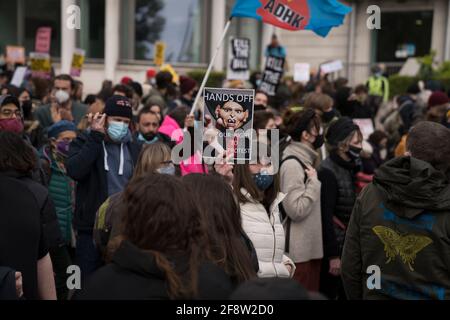 2021, 3 avril : des milliers de manifestants se rassemblent dans le centre de Londres contre la loi de la police, de la criminalité, de la condamnation et des tribunaux qui va imposer des règles strictes au droit démocratique de protestation et à l'irrosion de la liberté individuelle, ce qui fera avancer le Royaume-Uni vers l'autorité autoritaire. Banque D'Images