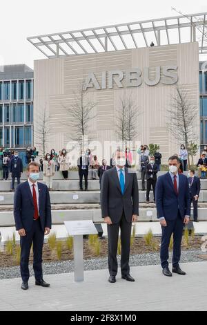 Getafe, Espagne. 15 2021 avril : le roi espagnol Felipe VI et le président espagnol Pedro Sanchez lors de l'inauguration d'Airbus : camp de défense et d'espace à Getafe (Madrid), le jeudi 15 avril 2021. Credit: CORMON PRESSE/Alamy Live News Banque D'Images