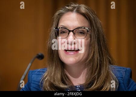 Washington, États-Unis d'Amérique. 15 avril 2021. Andrea Palm comparaît lors d'une audience du Comité sénatorial des finances pour sa nomination au poste de secrétaire adjointe du ministère de la Santé et des Services sociaux des États-Unis, dans l'immeuble du Bureau du Sénat Dirksen à Washington, DC, le jeudi 15 avril 2021. Credit: Rod Lamkey/CNP | usage dans le monde crédit: dpa/Alay Live News Banque D'Images