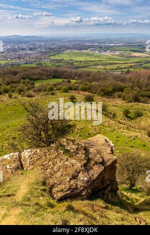 Vue sur l'hippodrome de Cheltenham depuis l'escarpement de Cleeve Hill, Gloucestershire, Angleterre Banque D'Images