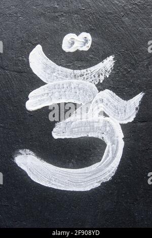 Le symbole Om dans le script Devanagari Banque D'Images