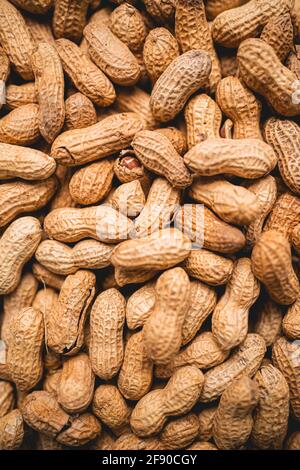 Gros plan des arachides en coquille. La nourriture. Vue de dessus. Banque D'Images