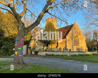 Arbre de l'espoir à l'église St Thomas, Simpson à Milton Keynes. Banque D'Images