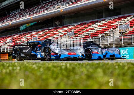 37 Coigny Alexandre (che), Lapierre Nicolas (fra), Borga Antonin (che), Cool Racing, Oreca 07 - Gibson et 19 Maulini Nicolas (che), Bell Matthew (gbr), Kruetten Niklas (deu), Cool Racing, Ligier JS P320 - Nissan, pendant les 2021 4 heures de Barcelone, ambiance 1er tour de la série européenne le Mans 2021, du 15 au 17 avril 2021 sur le circuit de Barcelone-Catalunya, à Montmelo, près de Barcelone, Espagne - photo Xavi Bonilla / DPPI Banque D'Images