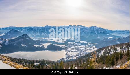 Vue aérienne de l'Altaï près de Bad Aussee en Autriche. Banque D'Images