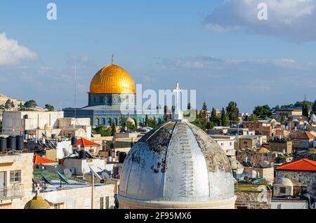 Les toits de la vieille ville de Jérusalem, Israël. Banque D'Images