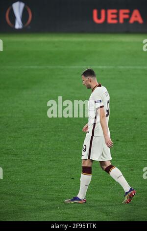 Edin Dzeko de Roma après son but de 1-1 lors de l'UEFA Europa League, quart de finale, 2ème match de football de jambe entre AS Roma et AFC Ajax le 15 avril 2021 au Stadio Olimpico à Rome, Italie - photo Federico Proietti / DPPI Banque D'Images