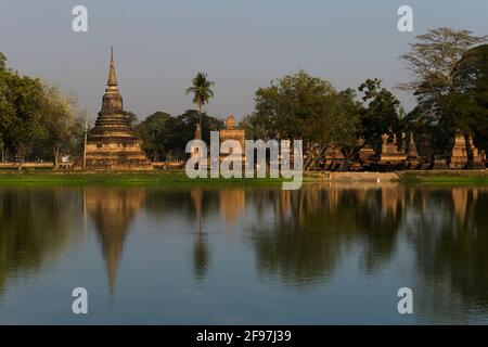 Thaïlande, Soukothai, temple de Wat Mahathe Banque D'Images