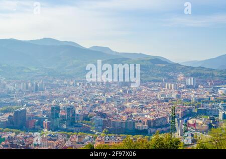 Vue aérienne de Bilbao depuis la colline d'Artxanda, Espagne Banque D'Images