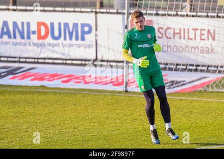 DORDRECHT, PAYS-BAS - AVRIL 16 : gardien de but Liam Bossin du FC Dordrecht pendant le match Keuken Kampioen Divie entre le FC Dordrecht et le FC Den Bos Banque D'Images