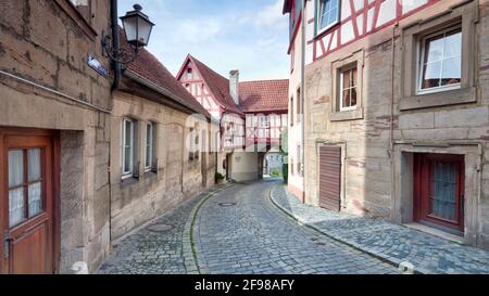 Ancien garde-porte, taverne à vin, porte de ville, maison à colombages, façade, Vieille ville, architecture, automne, Kronach, Franconie, Bavière, Allemagne, Banque D'Images