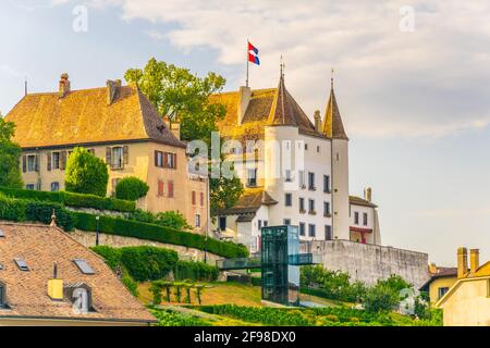 Château blanc de Nyon en Suisse Banque D'Images